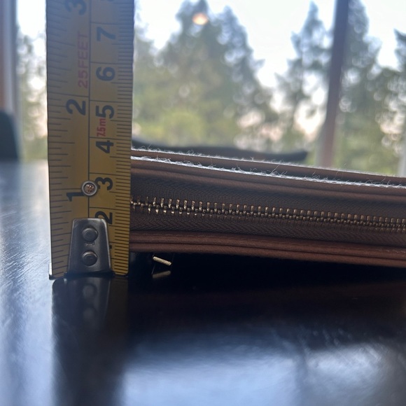 New without tags ~ MATT & NAT Zip-around Webber wallet Vintage Collection - Picture 12 of 13